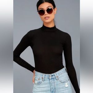 Lulus black turtle neck